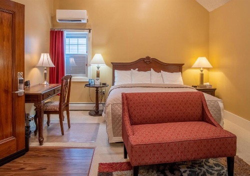 Hotel Dushore image 11